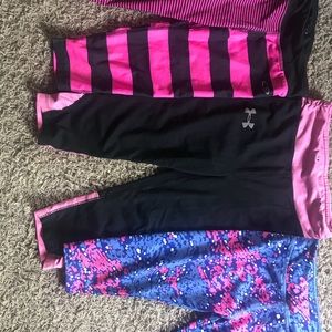 Girls size 6 capris